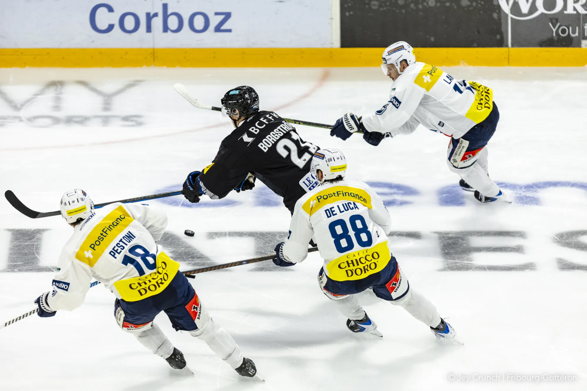 2025 09 27 HCFG vs Ambri Crunch724 low 7529