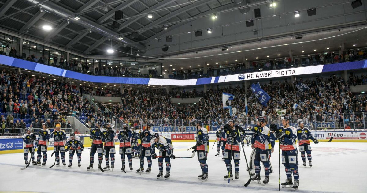 Piotta Werfen von Gegenständen in der… | HCAP – Hockey Club Ambrì Piotta
